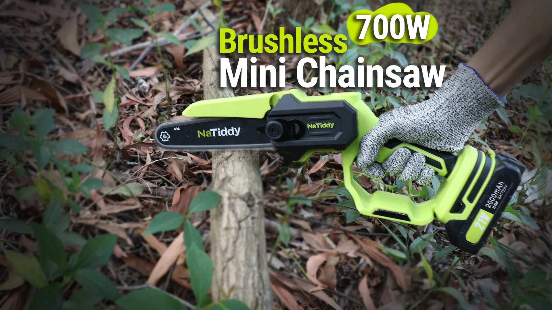 Electric Cordless Chainsaw with 2 x 3500 mAh Batteries and Fast Charger 4  Inch chain 800W 600RPM - Tydeey